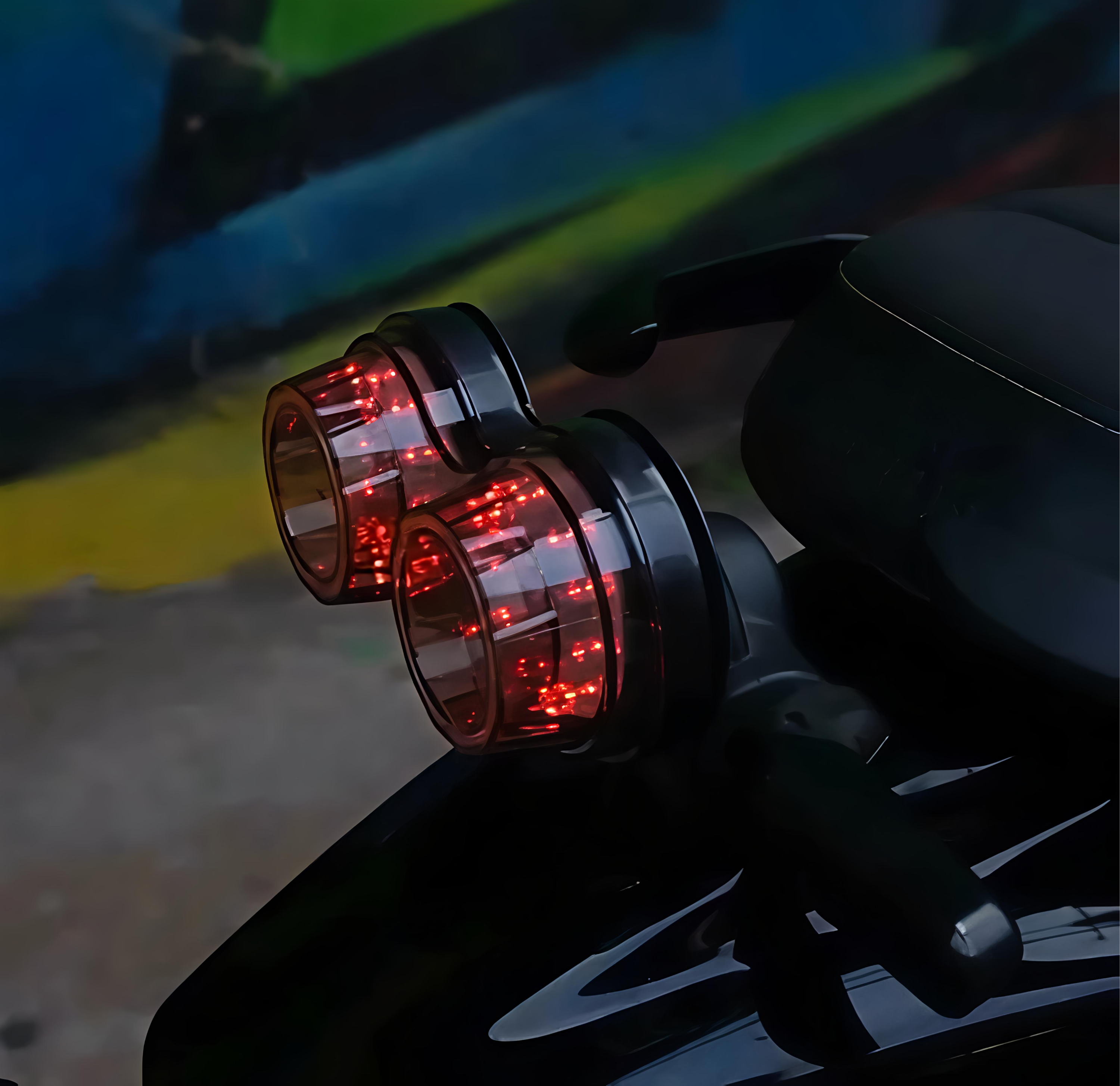 Dual round tail light motorcycle - Image 2